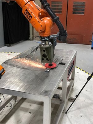 3M™ Cubitron™ II Fibre Disc 982C, 36+, 4 in x 5/8 in, Die 400FF, 25/Bag, 100 ea/Case - Image 4