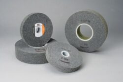 Standard Abrasives™ Quick Change Surface Conditioning Disc, RC, 840584, A/O Coarse, TR, BRN, 4 in, Die Q400BB, 25/Car, 250 ea/Case image Standard Abrasives™ Quick Change Surface Conditioning Disc, RC, 840584, A/O Coarse, TR, BRN, 4 in, Die Q400BB, 25/Car, 250 ea/Caseimage