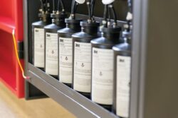 3M™ Piezo Inkjet Ink 8965UV, Magenta, 3 L, 1 Bottle/Caseimage