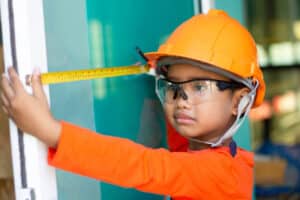 Kid measuring